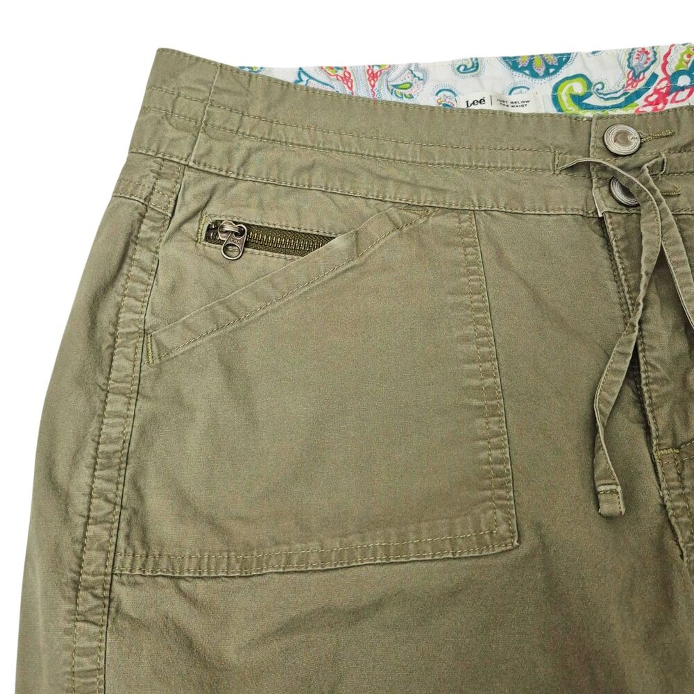 Vintage Lee Just Below The Waist Light Green Capri Pants, Stretch, Women's 10M - Picture 2 of 11